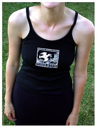 girls black tank